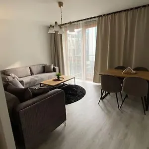 Stunning Modern 2bed Near City& Airport Apartment Dublin