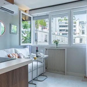 De Montescal- Montparnasse With Ac 11 To 14m2 In A Prime Location Apartment