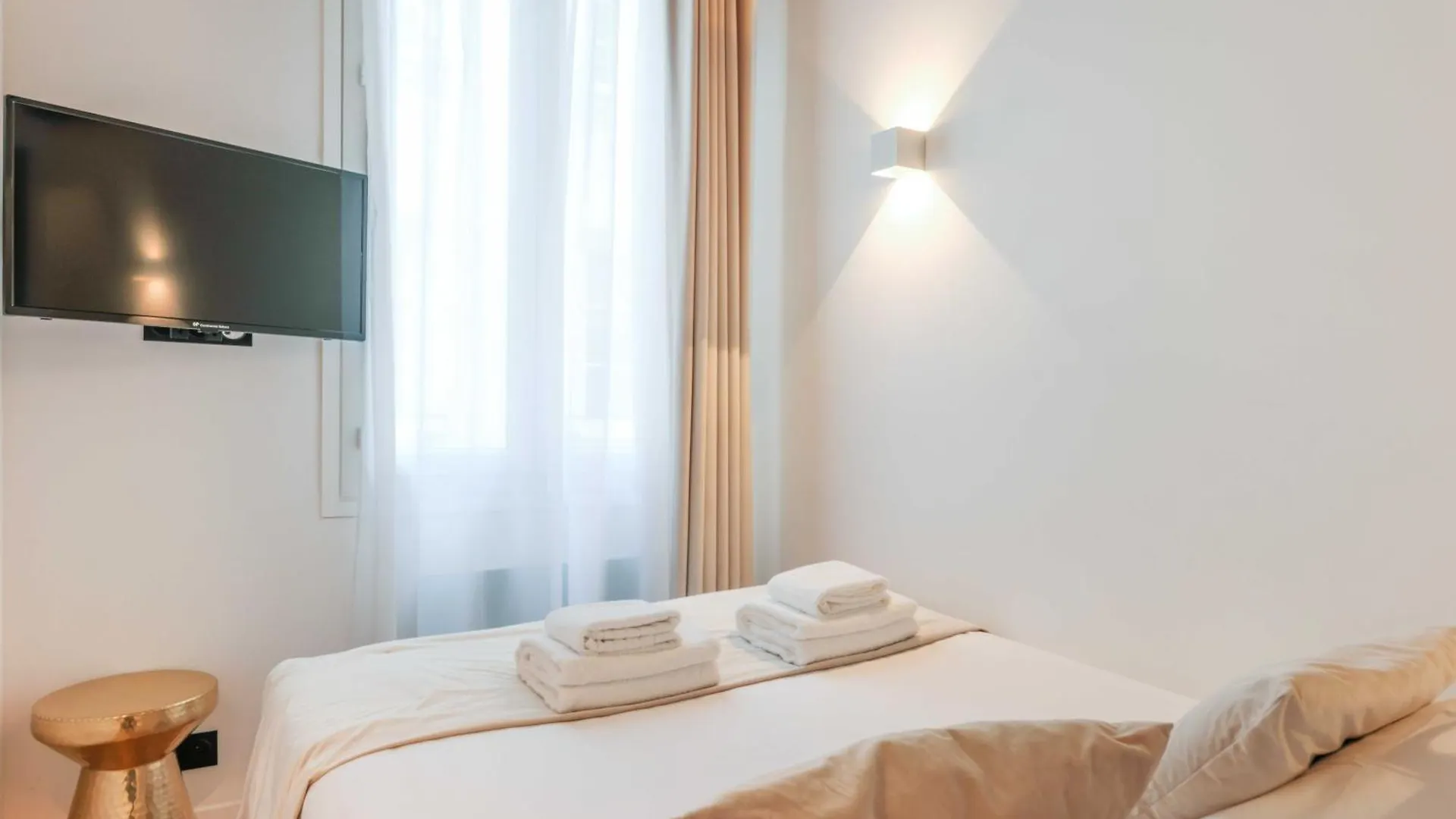 Superb Apartment La Sorbonne Latin Quarter Paris