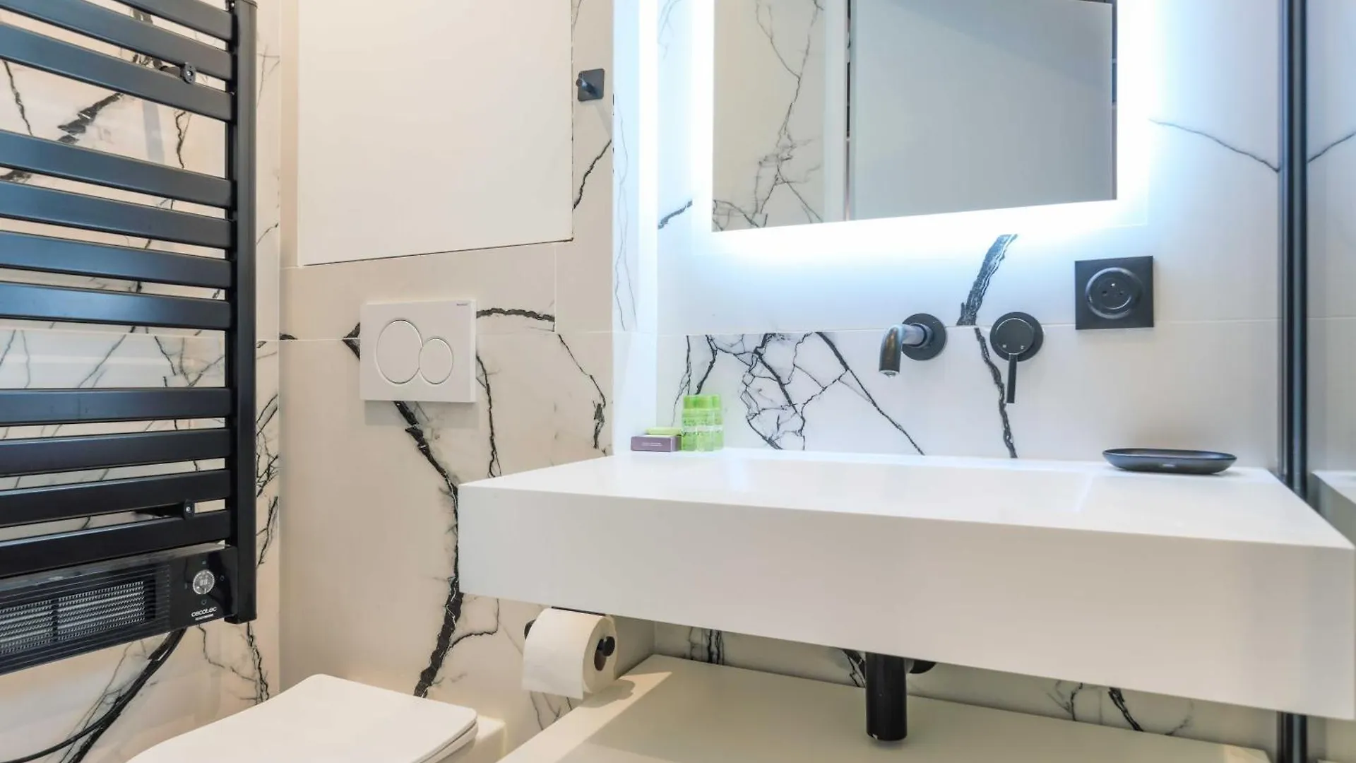 Superb Apartment La Sorbonne Latin Quarter Paris